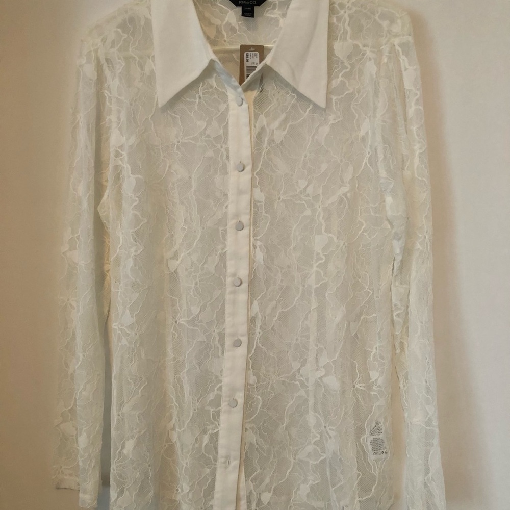 RW&CO. White Lace Button-Front Blouse